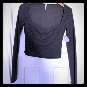 Lulus Charcoal long sleeve crop